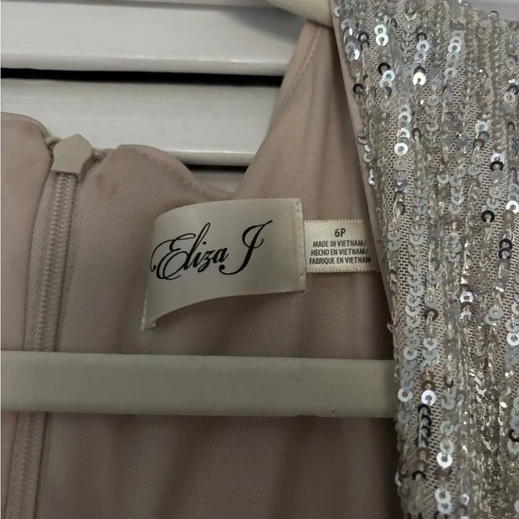 Eliza J Sequin Jumpsuit - Picture 4 of 5